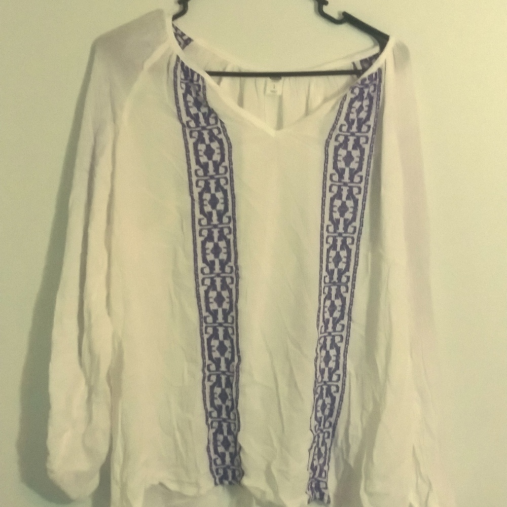 Long sleeve white with blue design cotton shirt